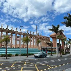 5 Min Walk To Gold Mile And 7min To Americas Wifi Arona (Tenerife)